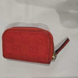 Vintage Gucci Red Embossed Leather Wallet